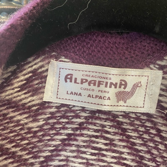 Alpaca wool poncho - Picture 2 of 4